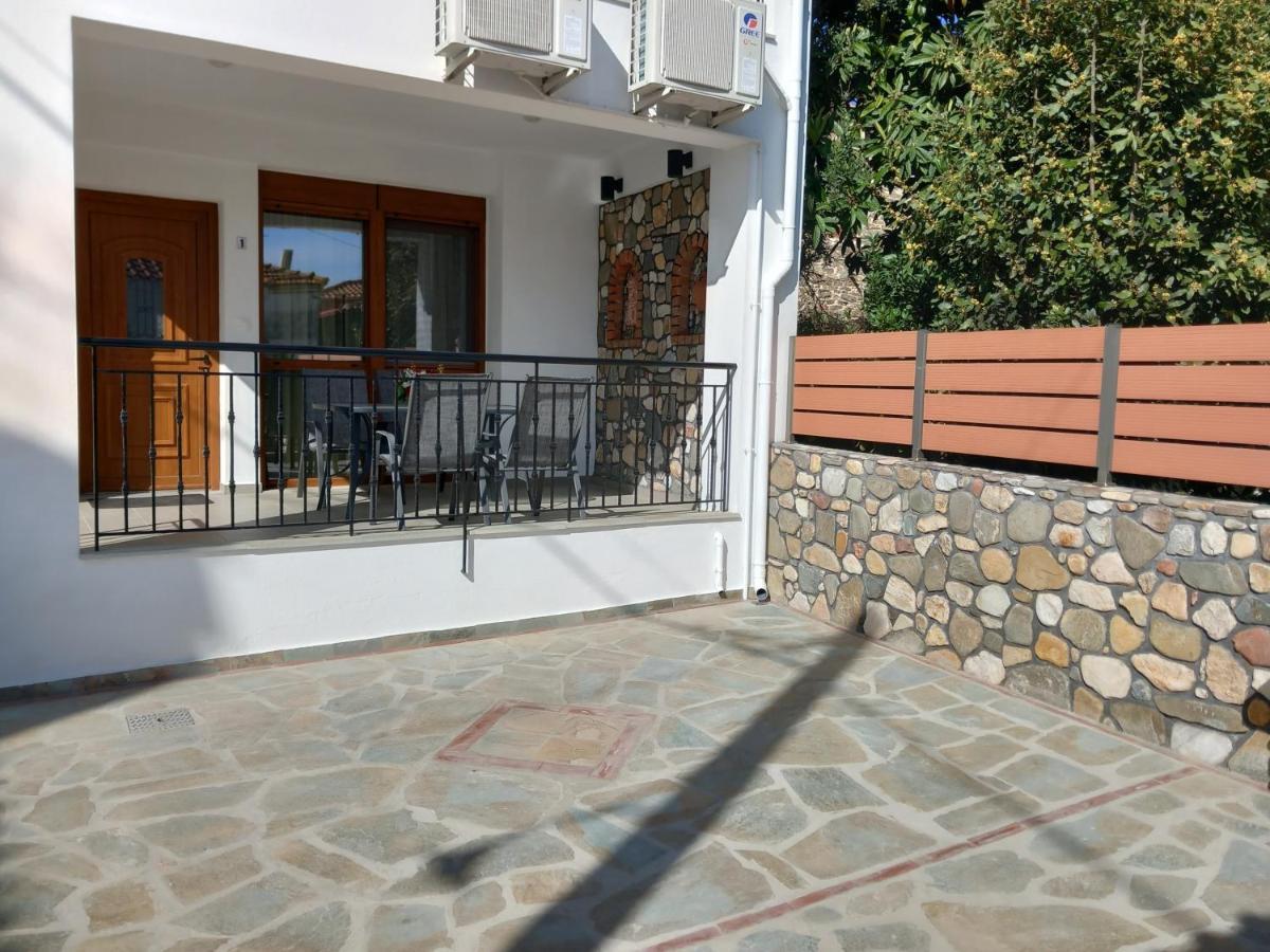 Patriko - House 1, Traditional Stone House Agios Nikolaos  Exterior photo